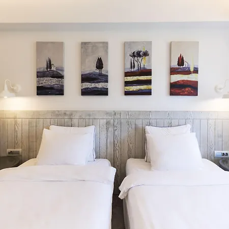 Hotell D - 5*