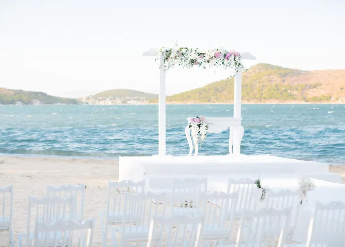 Готель D - Айвалик