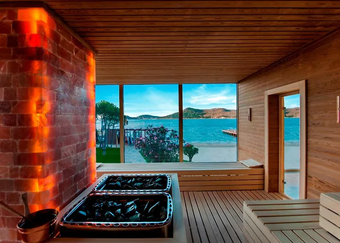 Готель D - Айвалик